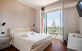 Panoramic Rooms
